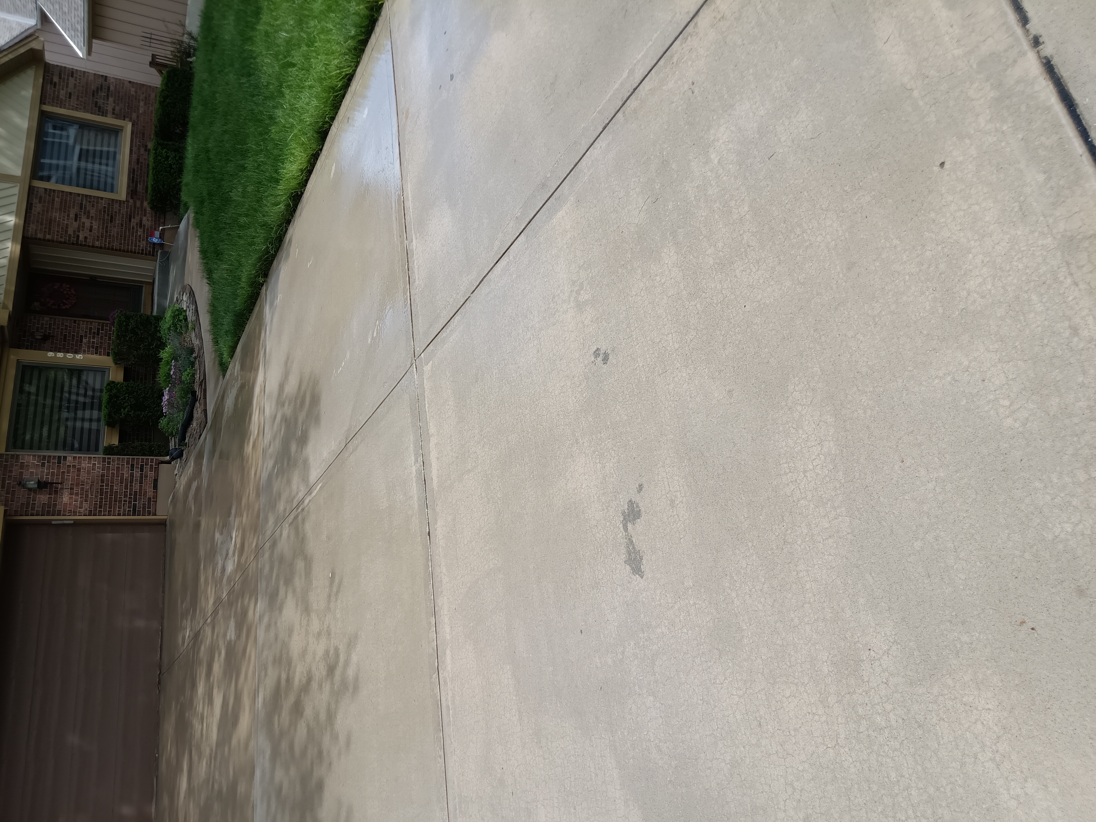 Driveway washing, Sidewalk cleaning, 9805 Kansas City, MO 